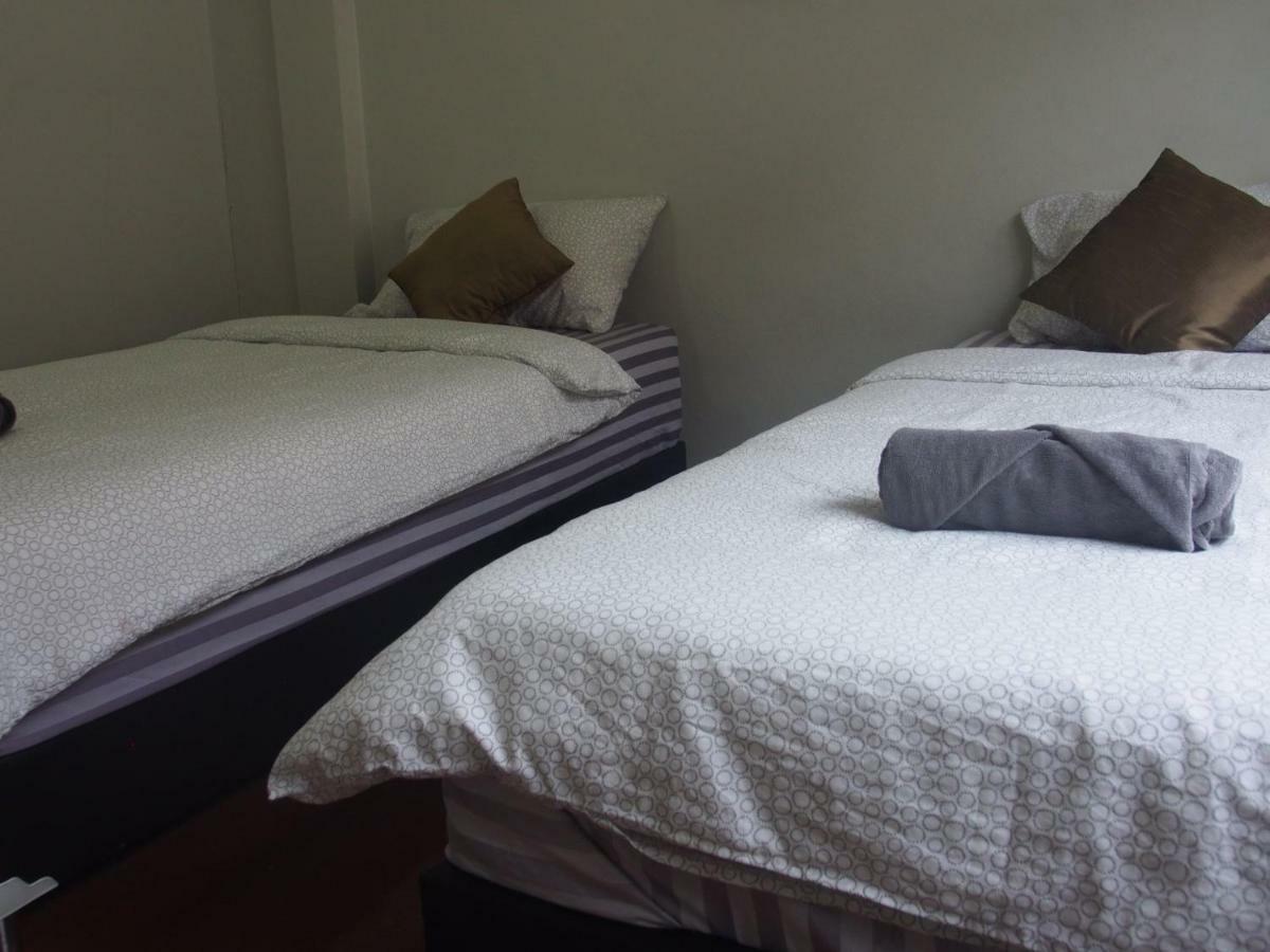 D&N Hostel Bangkok Exterior photo