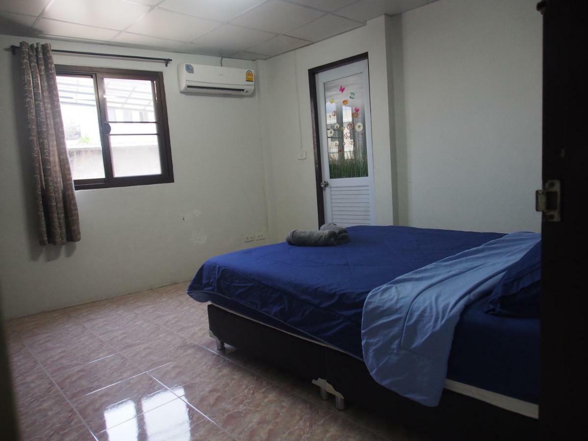 D&N Hostel Bangkok Exterior photo
