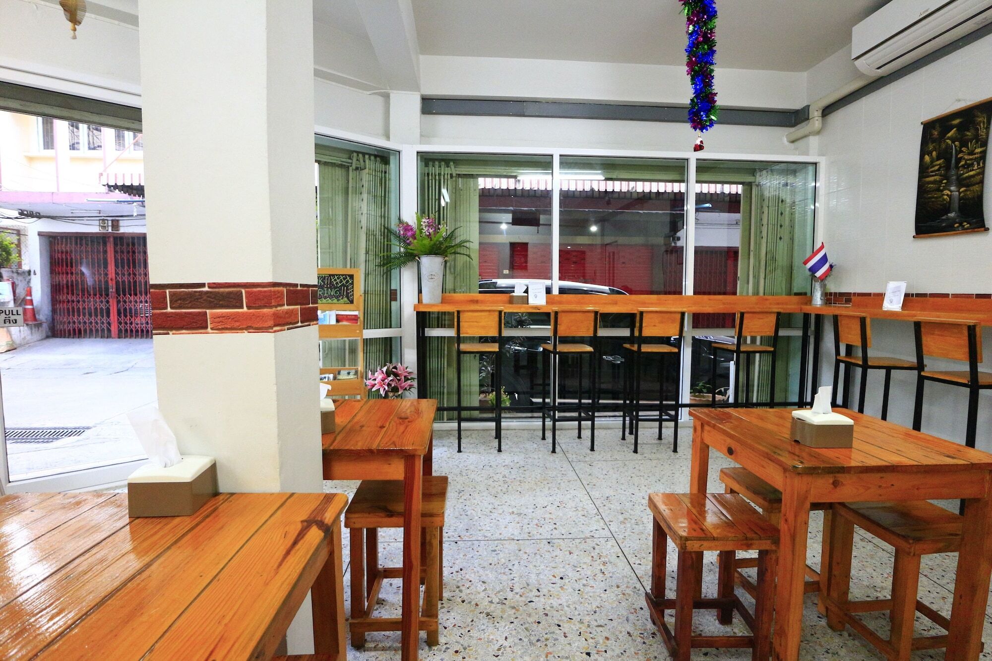 D&N Hostel Bangkok Exterior photo